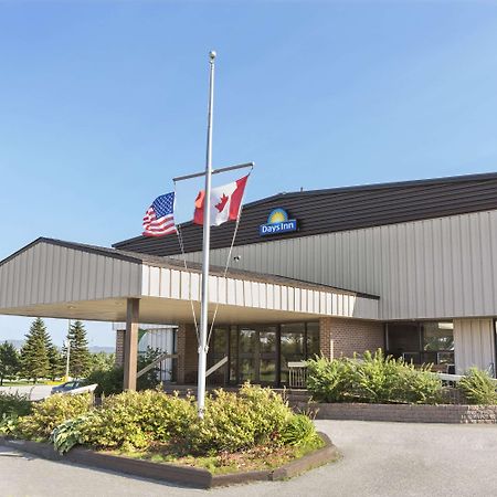 Days Inn By Wyndham Stephenville Exterior photo