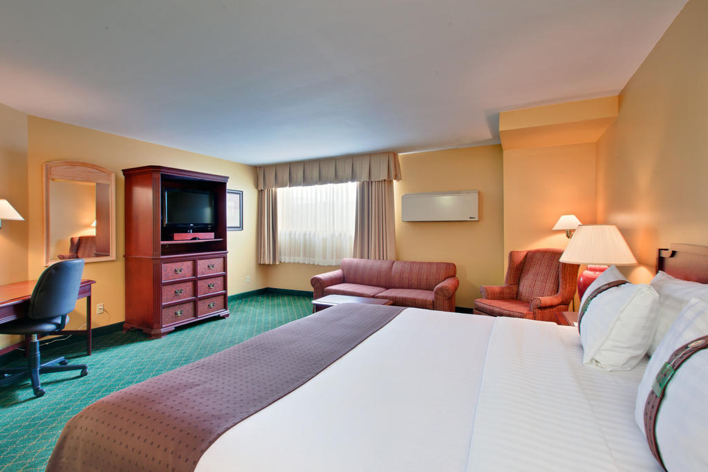 Days Inn By Wyndham Stephenville Room photo