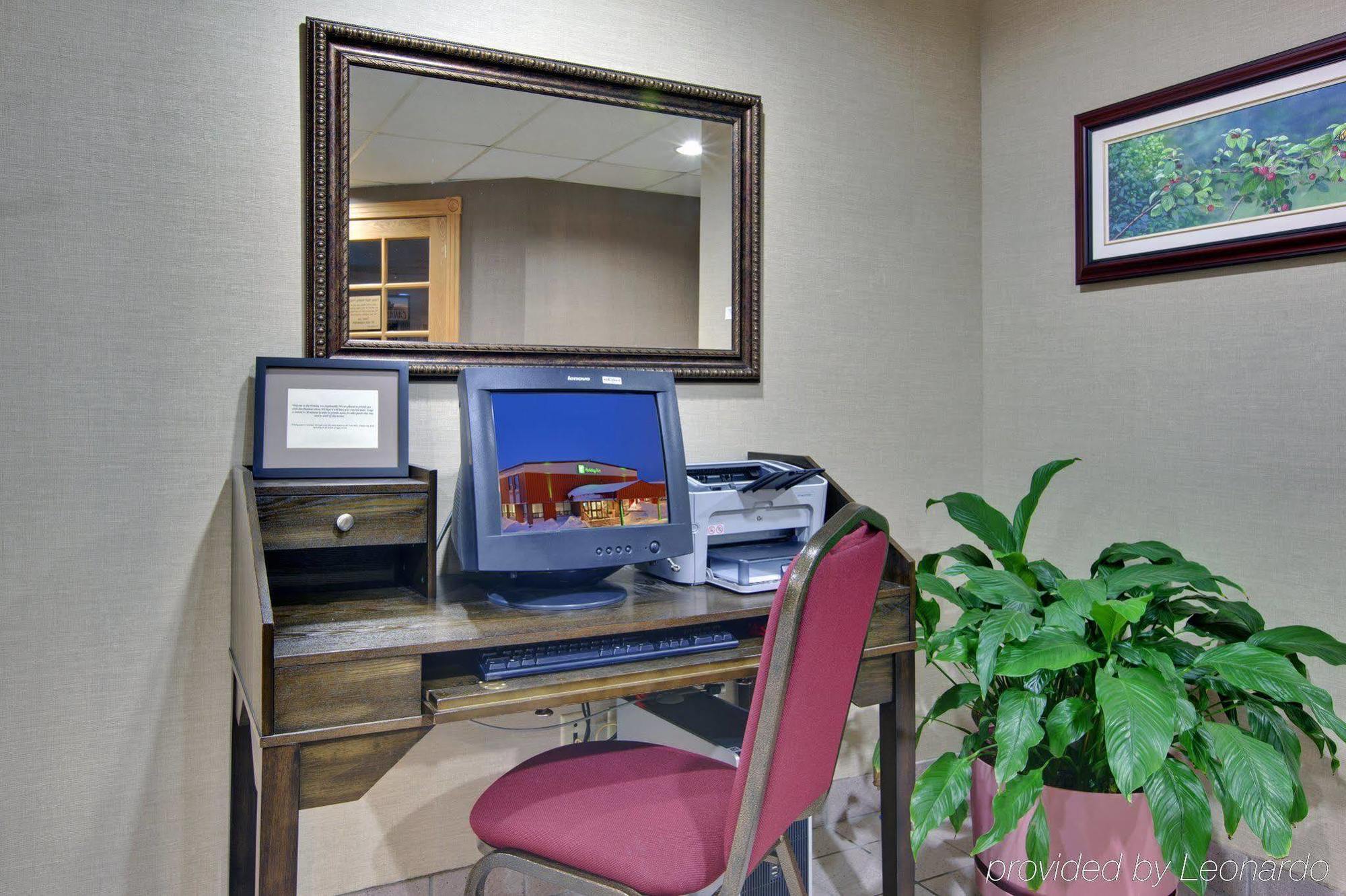 Days Inn By Wyndham Stephenville Exterior photo