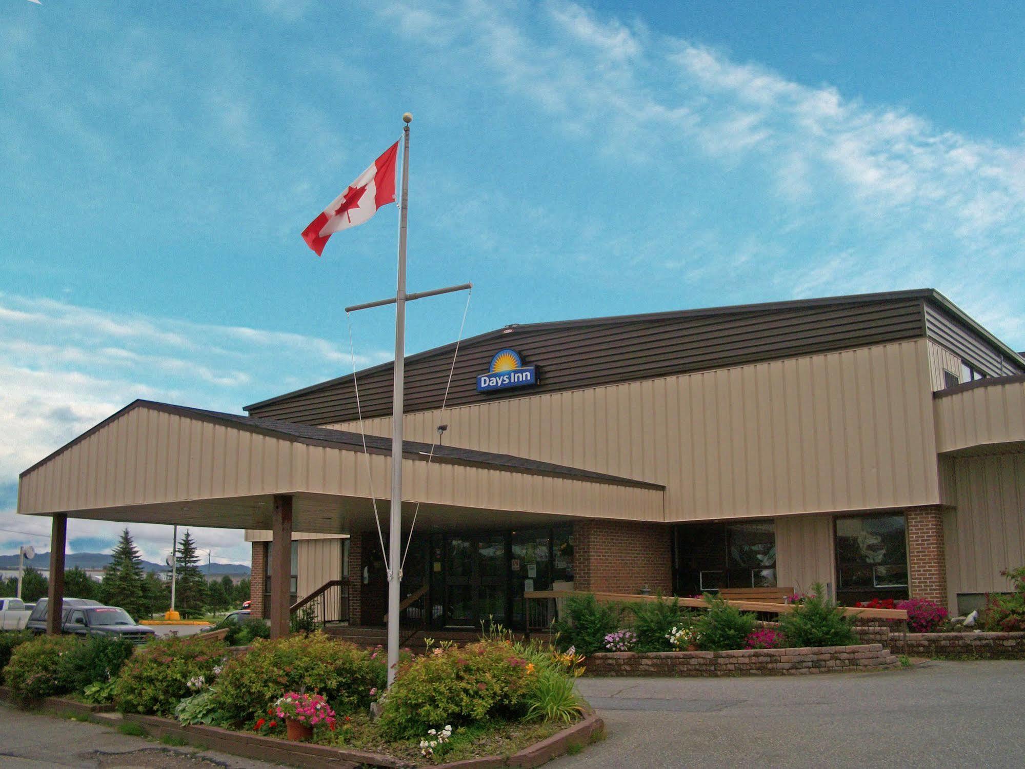 Days Inn By Wyndham Stephenville Exterior photo